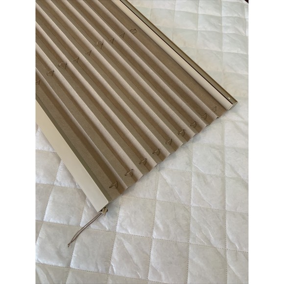 UNITED SHADE 38’’ W X 17’’ H 1" PLEAT SAHARA COLOR RV PLEATED SHADES NEW 😀 - Picture 2 of 14